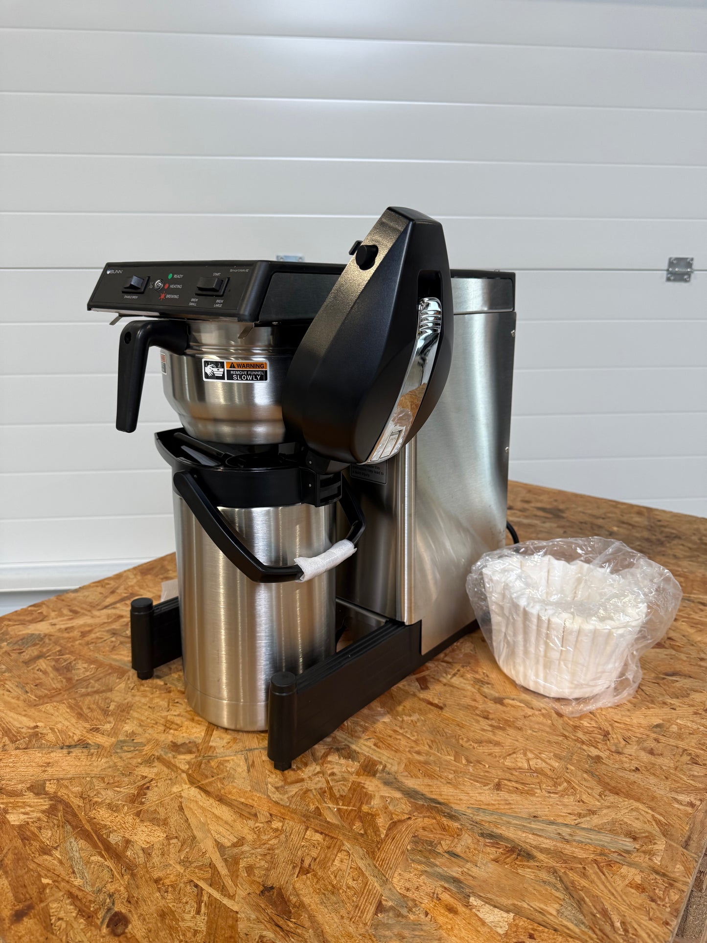Nieuwe Bunn Smartwave + Thermos + 1 doos filterpapier > eindereeks