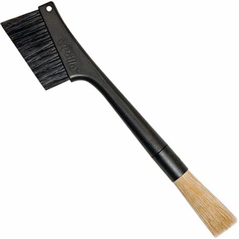 Pallo Grindminder brush